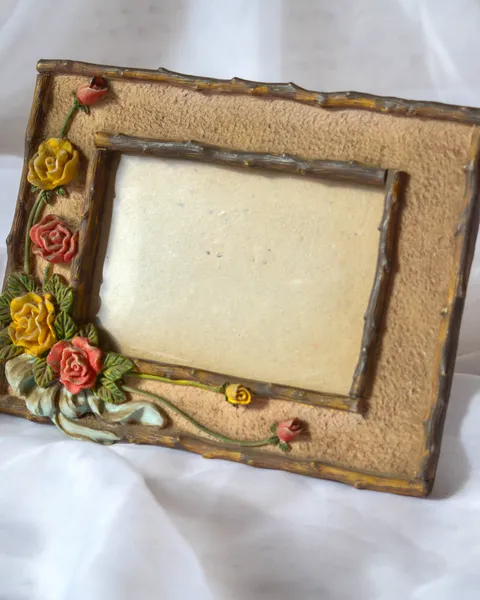 Cuadro de flores bordado